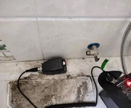 巴彦屋顶漏水维修公司分享下卫生间漏水的危害及解决方法
